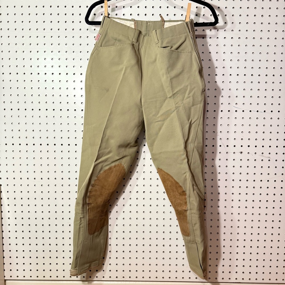 The Tailored Sportsman Women’s Khaki Knee patch breeches / Riding Pants